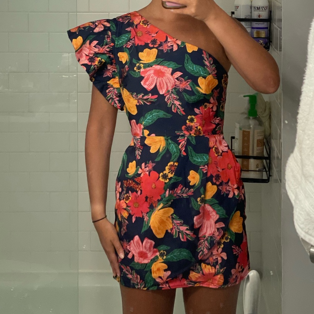 One shoulder mini dress